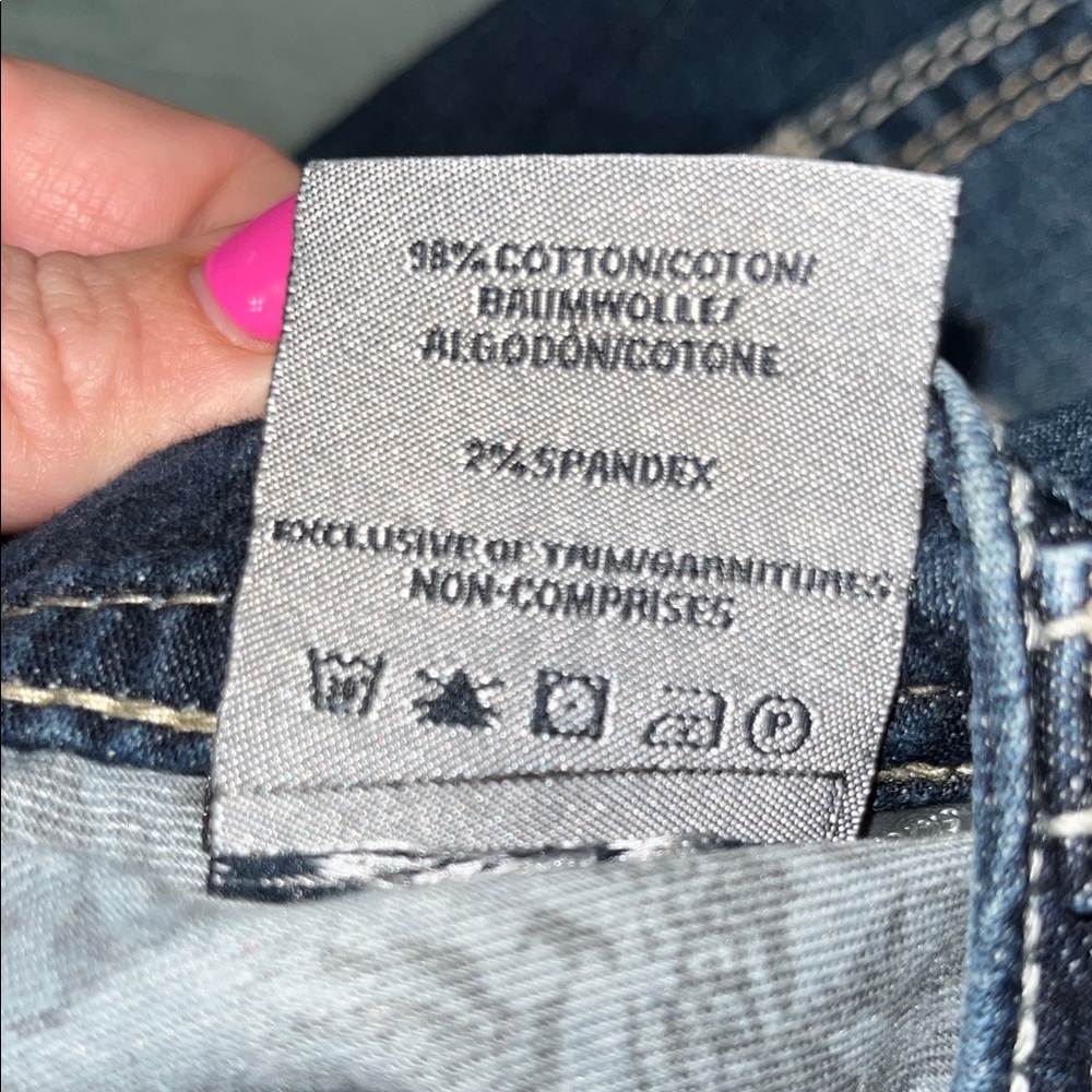 Silver Jeans Co. Suki Surplus Capri W31 - Picture 6 of 8